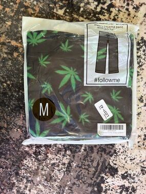 Men's Pajama Pants - Green Cannabis Leaf Print